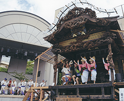 屋台の阿波踊り