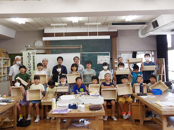 桐生少年少女発明クラブ 活動のようす