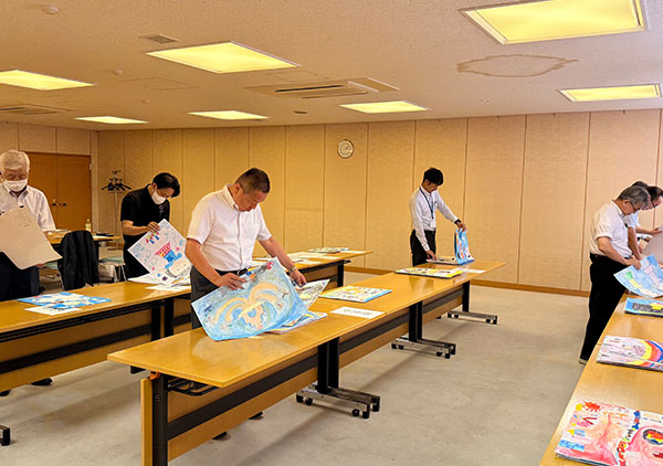 審査会の様子