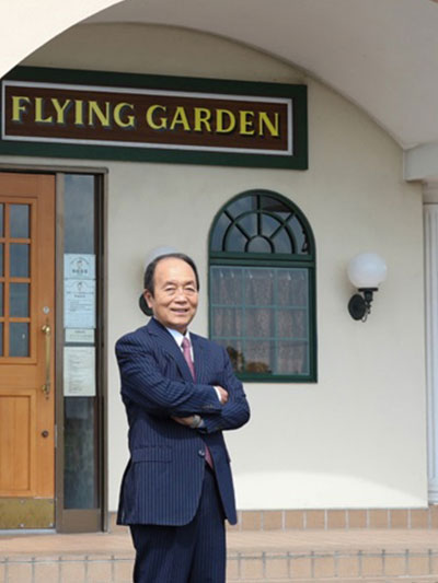 野沢 八千万 氏